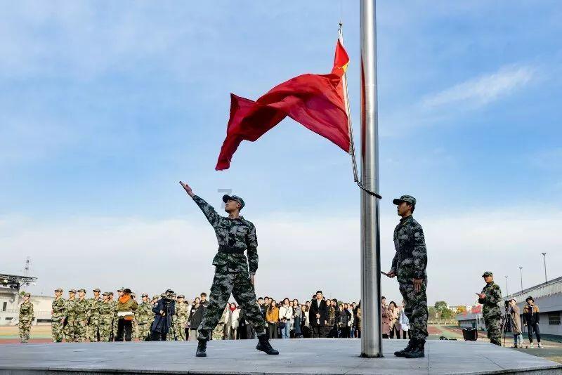 别人说泪目怎么回复？